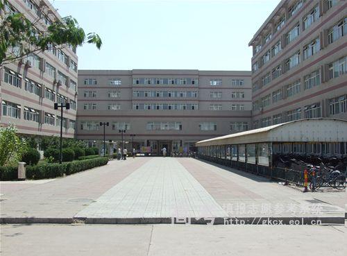 唐山师范学院