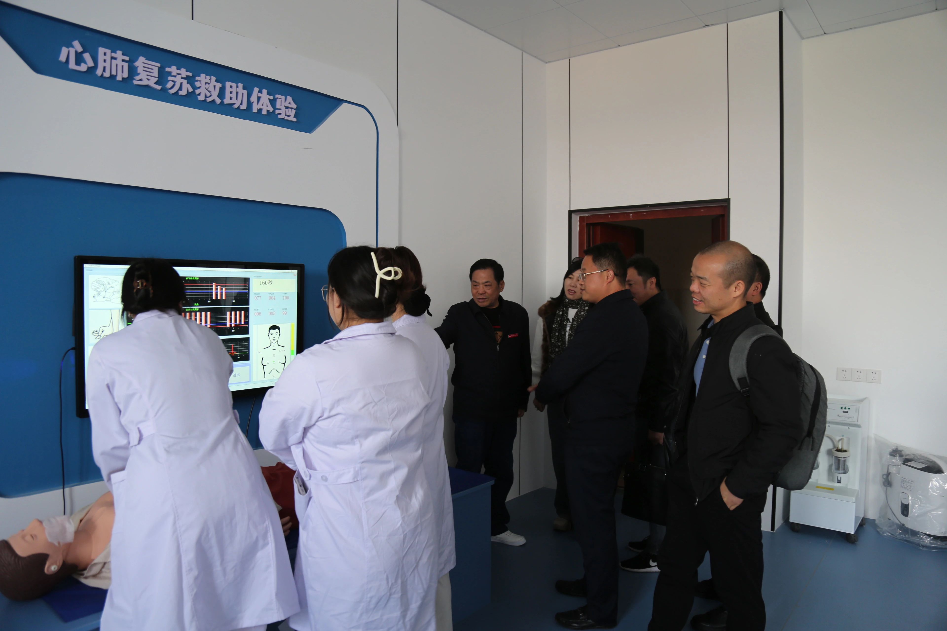 江西科技职业学院——多家企业代表莅临我校进行深入交流座谈