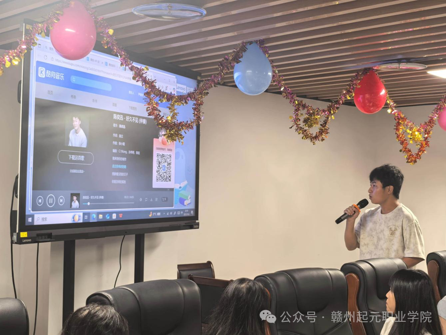 ůУ԰ ԪְҵѧԺУѧӹԲҹ