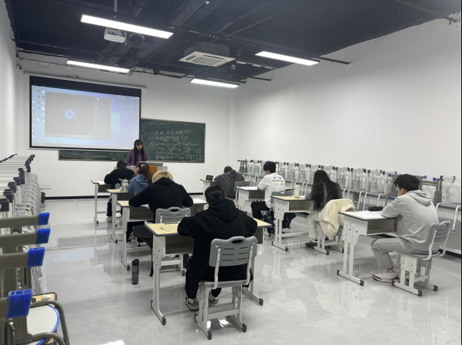 福建艺术生留学语言瓶颈?4个月语言培训+升学指导,直通国际名校