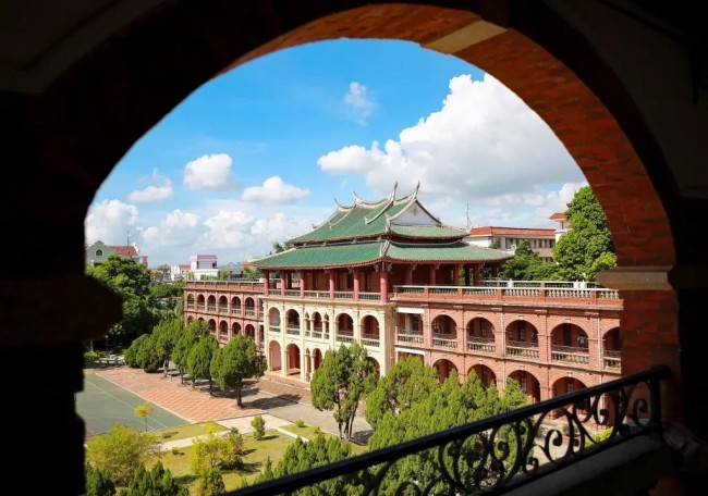 高职招考没上岸？产教融合自考本科为福建中职生给出新解法