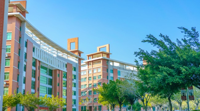 福建高职分类复读生升学：这所国家认可的自考本科学校是“逆袭”首选