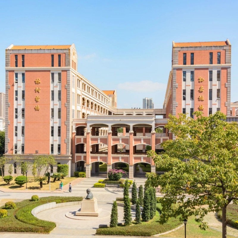 高职分类滑档复读？沉浸式学习体验，自考本科助你学历跃升